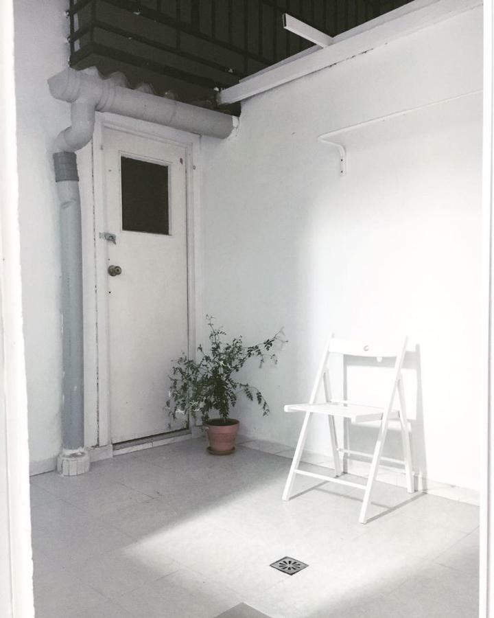 Center *